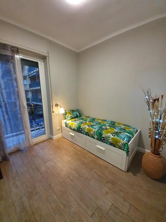 Dream Home Sanremo 0*,  Italia